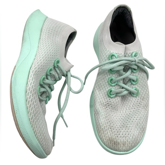 Allbirds | Women's Tree Dashers Sneakers Limited Edition Cyclone Mint - Picture 1 of 11